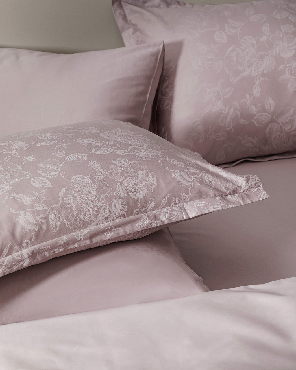 Avril Double Size Luxury Satin Duvet Cover Set - Madame Coco JO