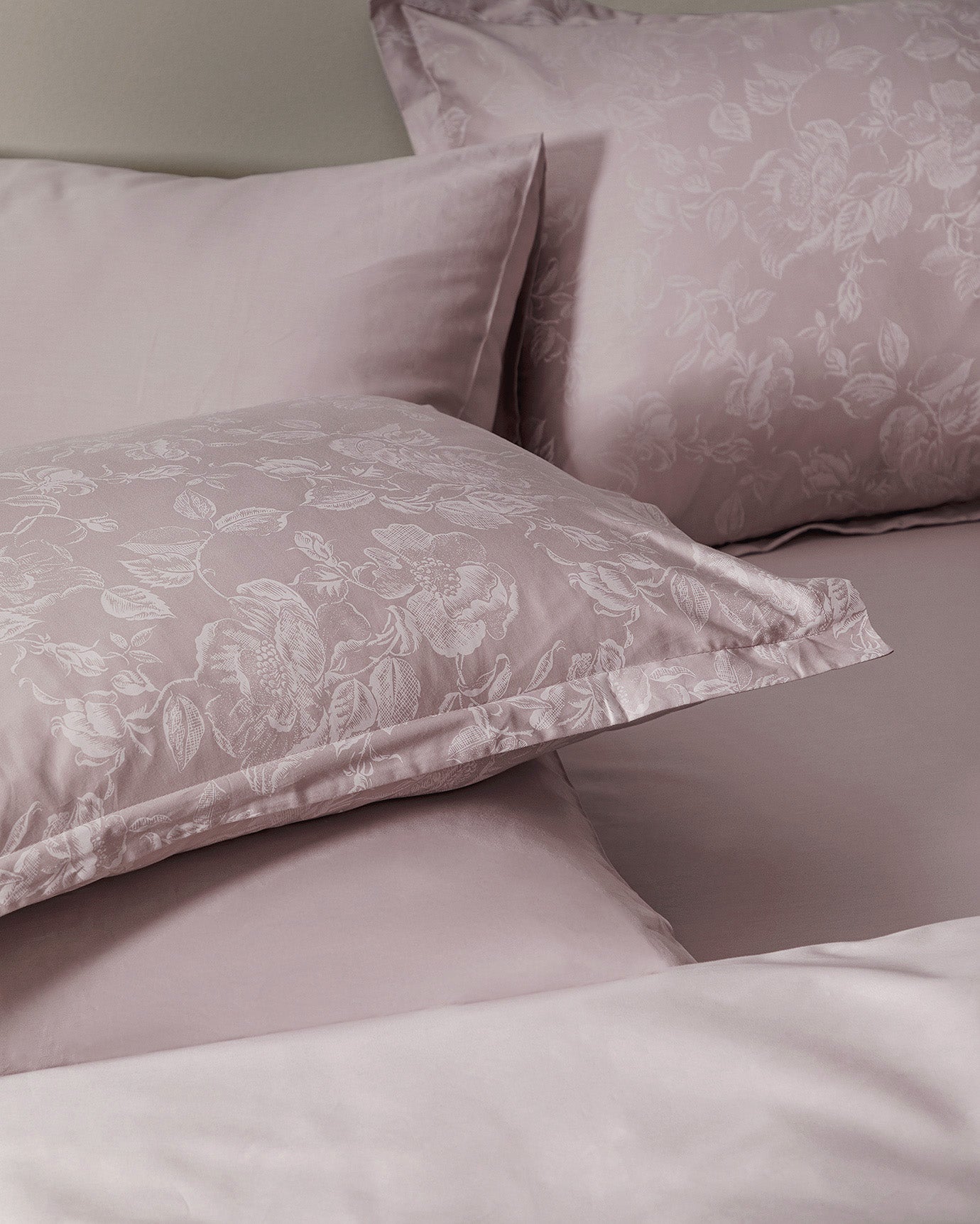 Avril Double Size Luxury Satin Duvet Cover Set - Madame Coco JO