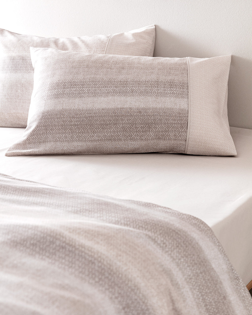 Candide King Size Duvet Cover Set - Coco Crep Patterned - Madame Coco JO