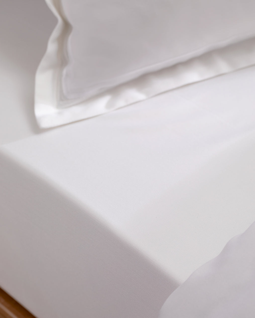 Clarette Double Size Bamboo Satin Duvet Cover Set - Madame Coco JO