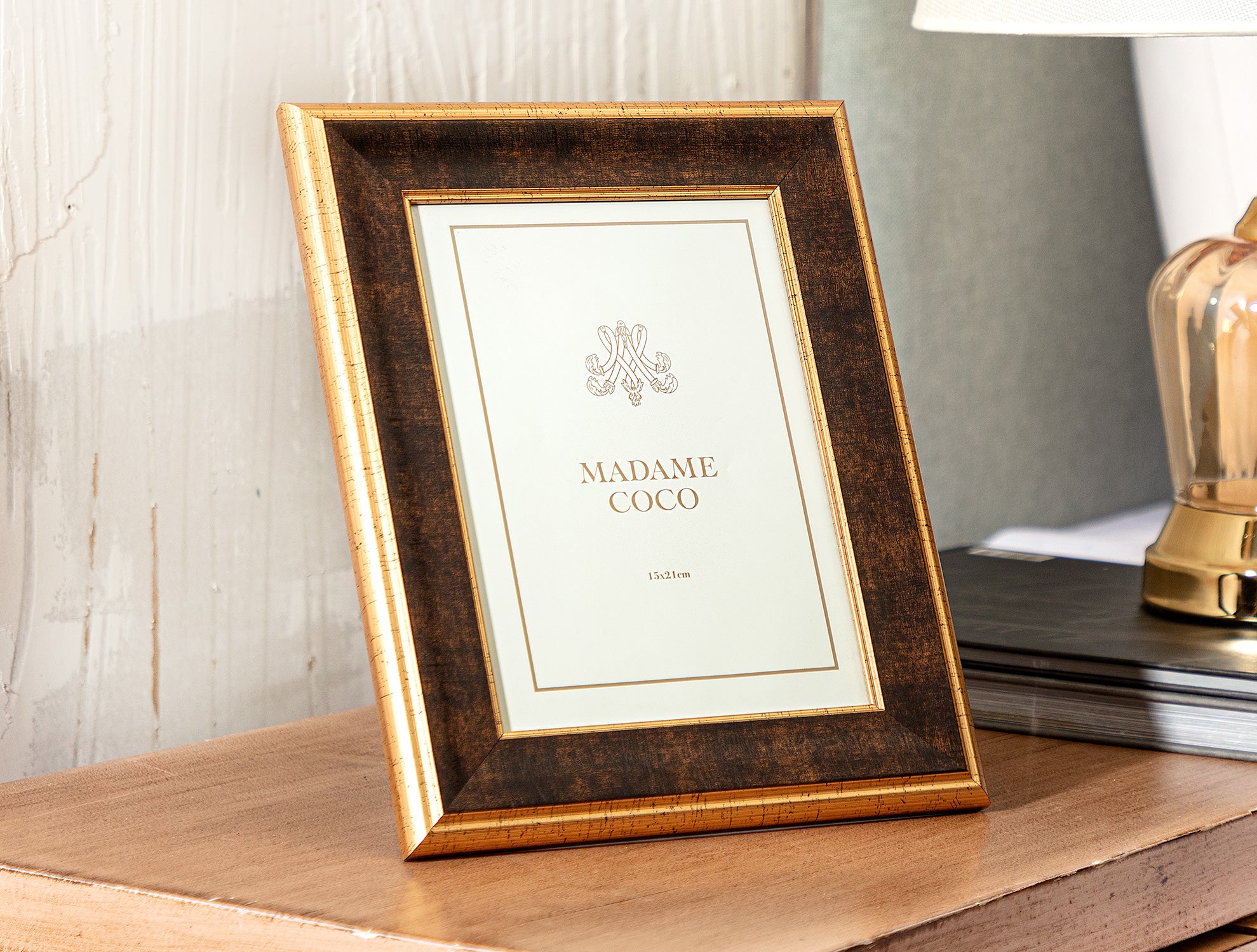 Dyanna Photo Frame - Madame Coco JO