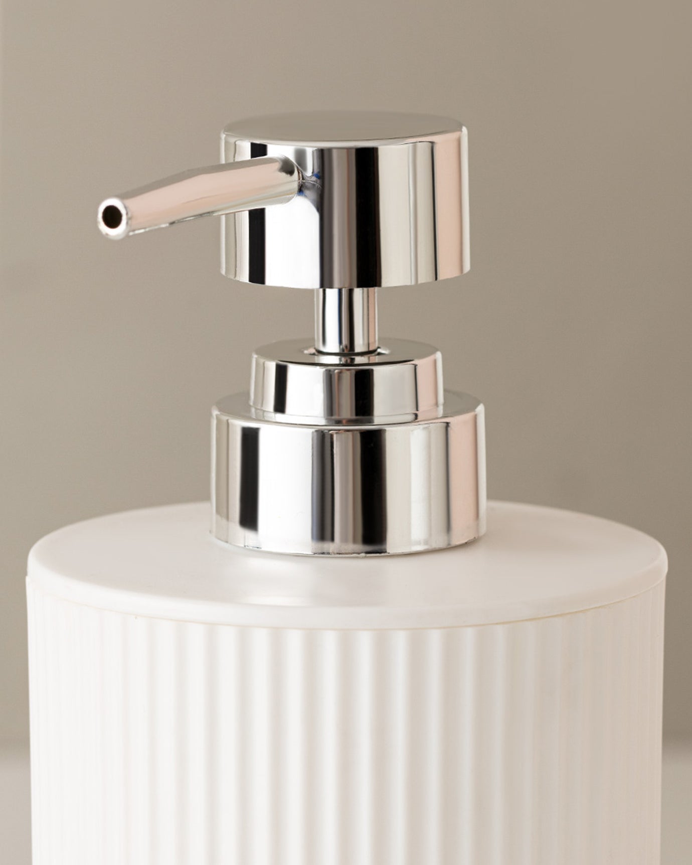 Martre Lautre Chromium 3pcs Bathroom Set - Madame Coco JO