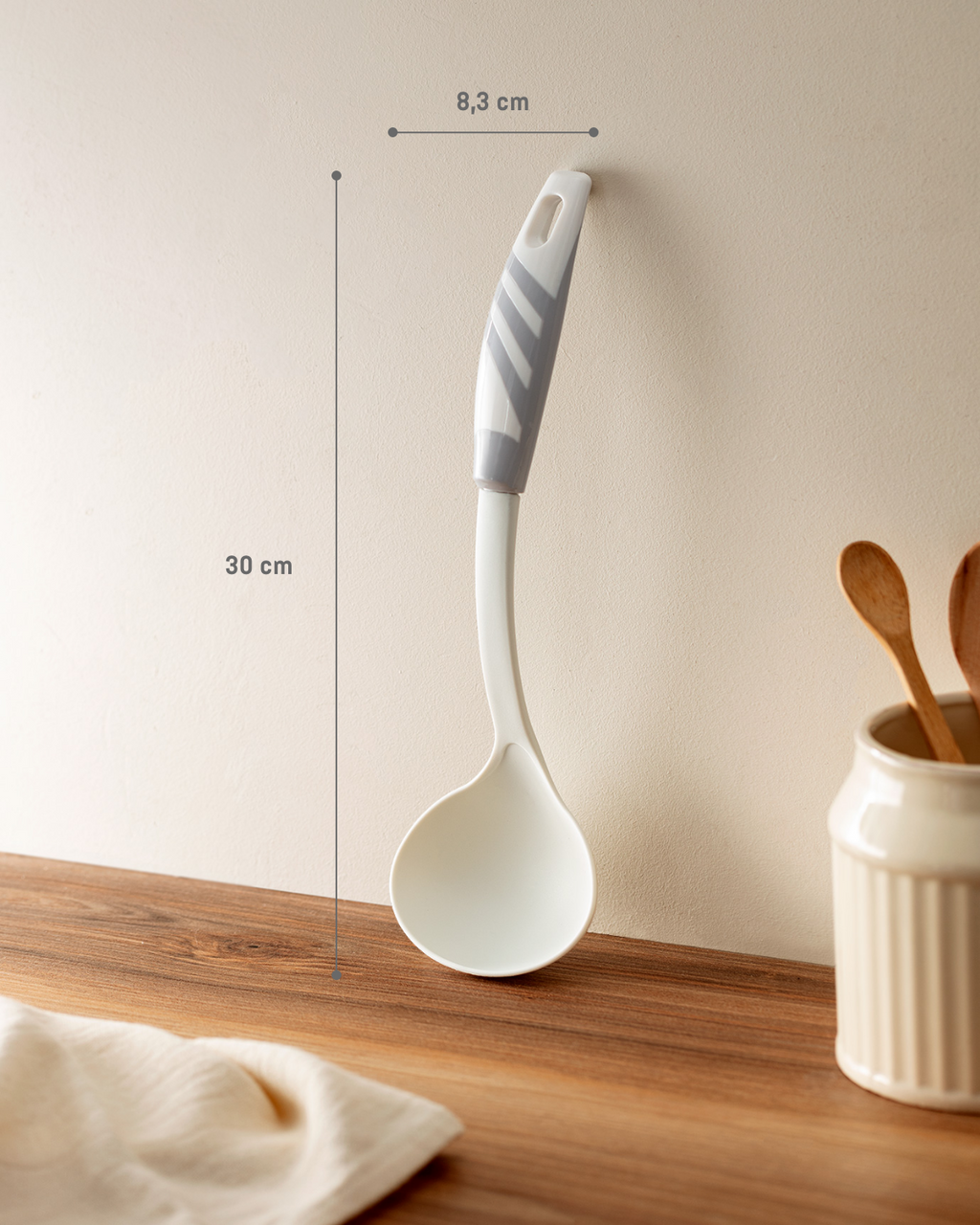 Chase Ladle - Madame Coco JO