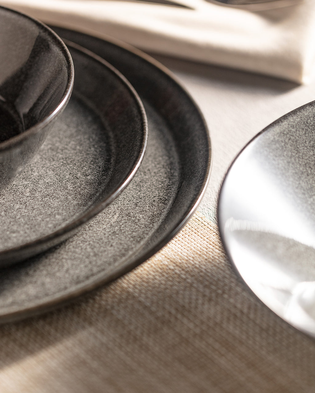 Bondy 24 Piece Dinner Set - Madame Coco JO