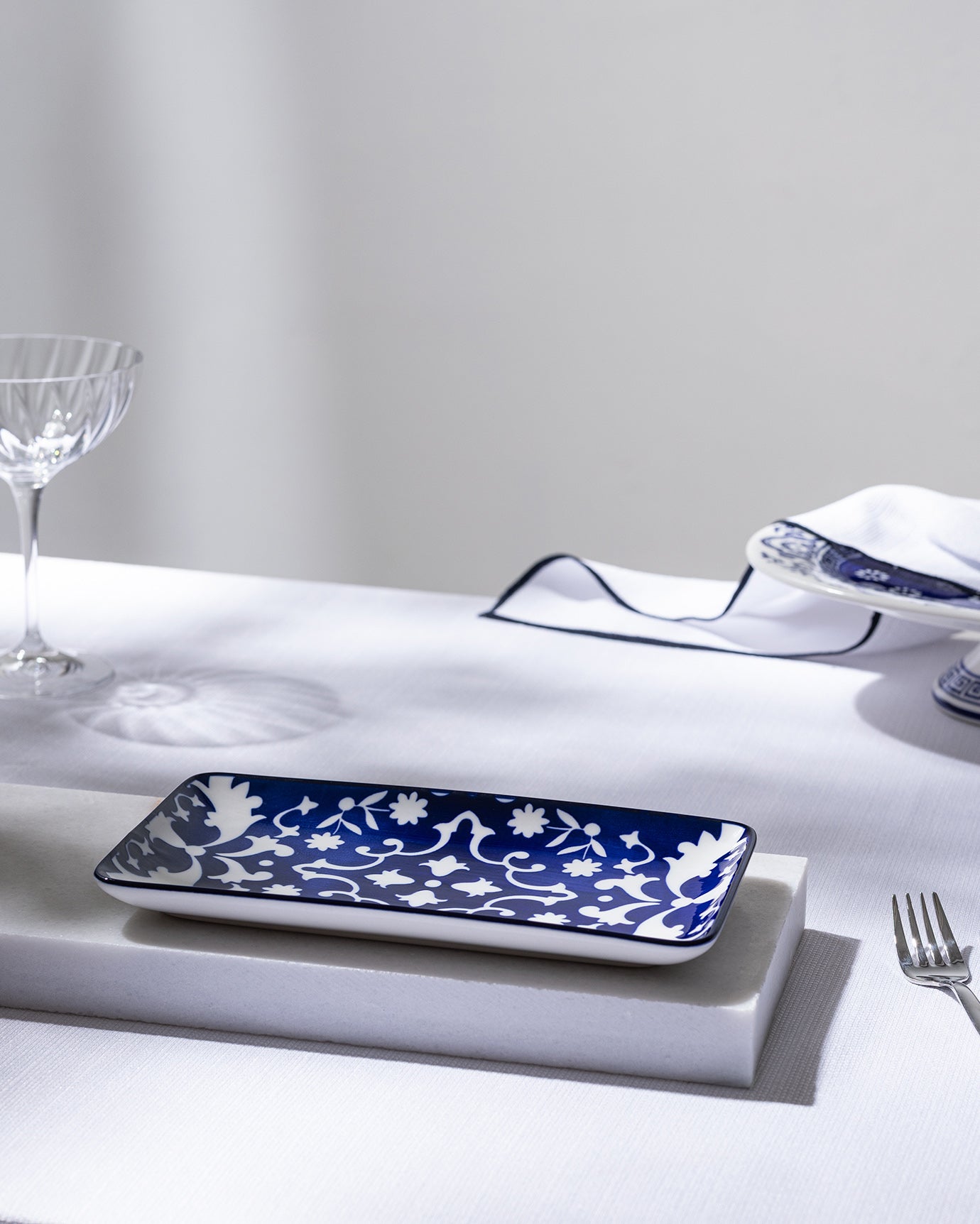 Reve Bleu Verve Rectangular Plate - Madame Coco JO