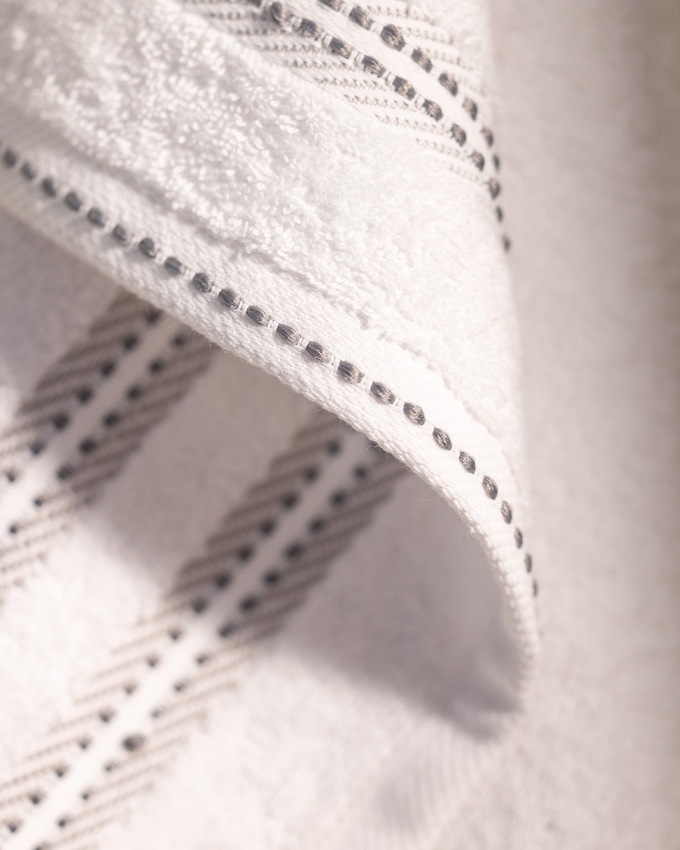 Fanya Bath Towel - Madame Coco JO