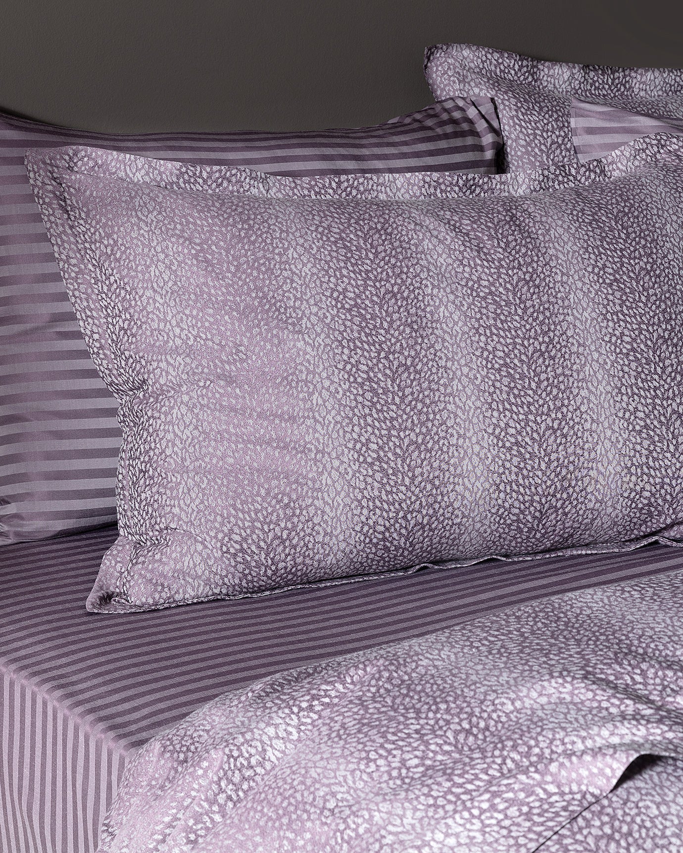 Auvergne Duvet Cover Set - Jacquard Satin - Madame Coco JO