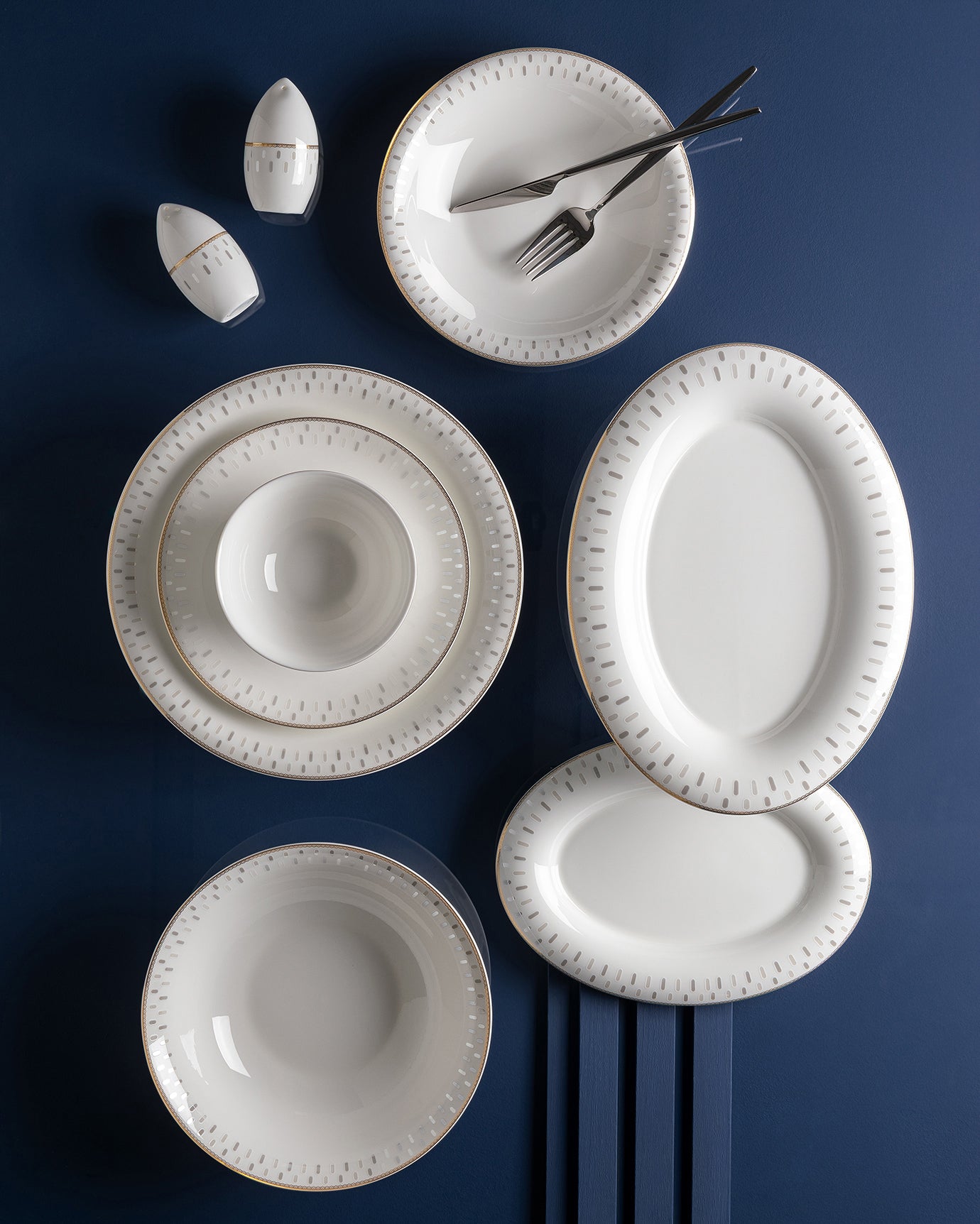 Mabella 56 Piece Dinner Set - Madame Coco JO