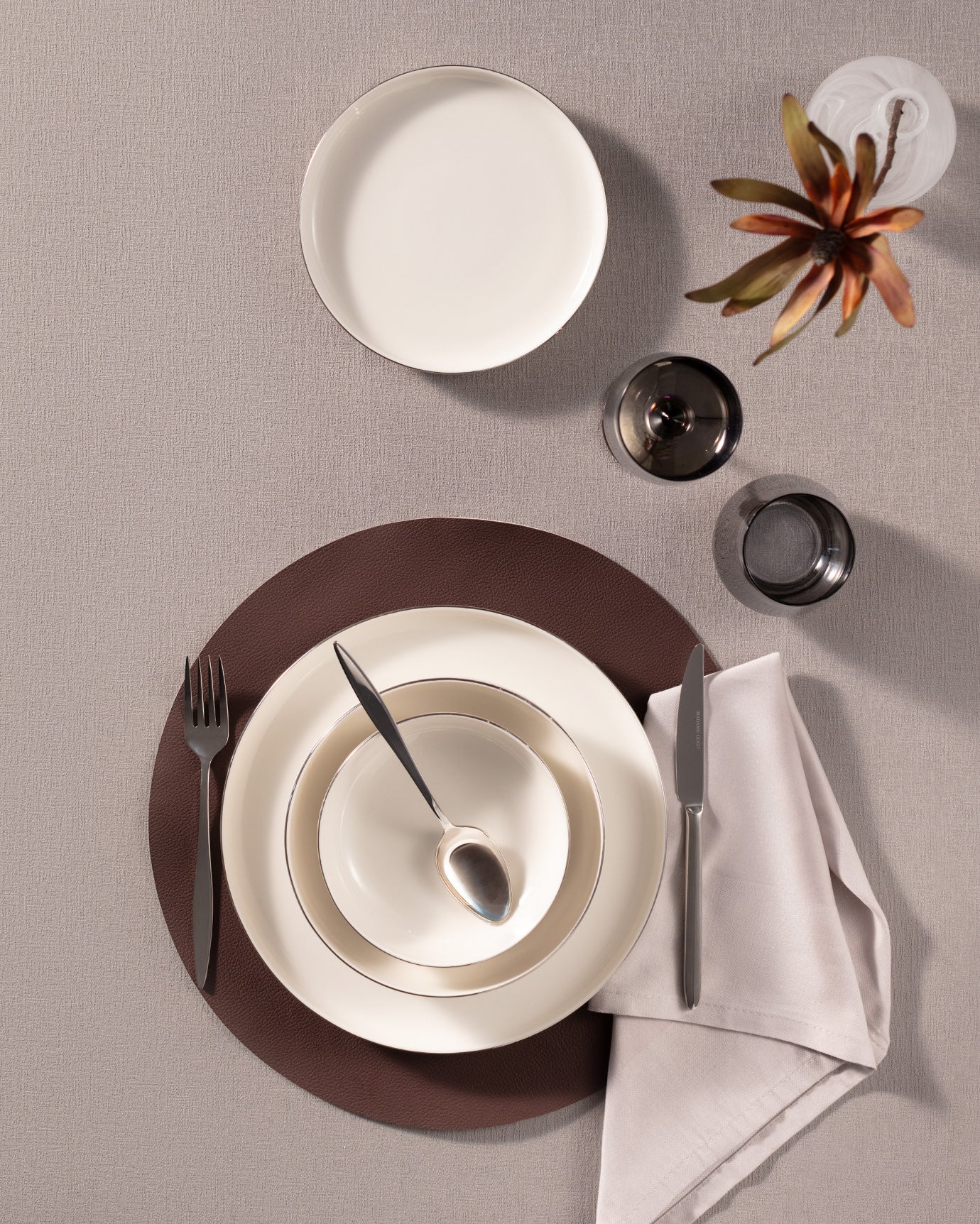 Madelyn Dinner Set 24 Pcs - Madame Coco JO