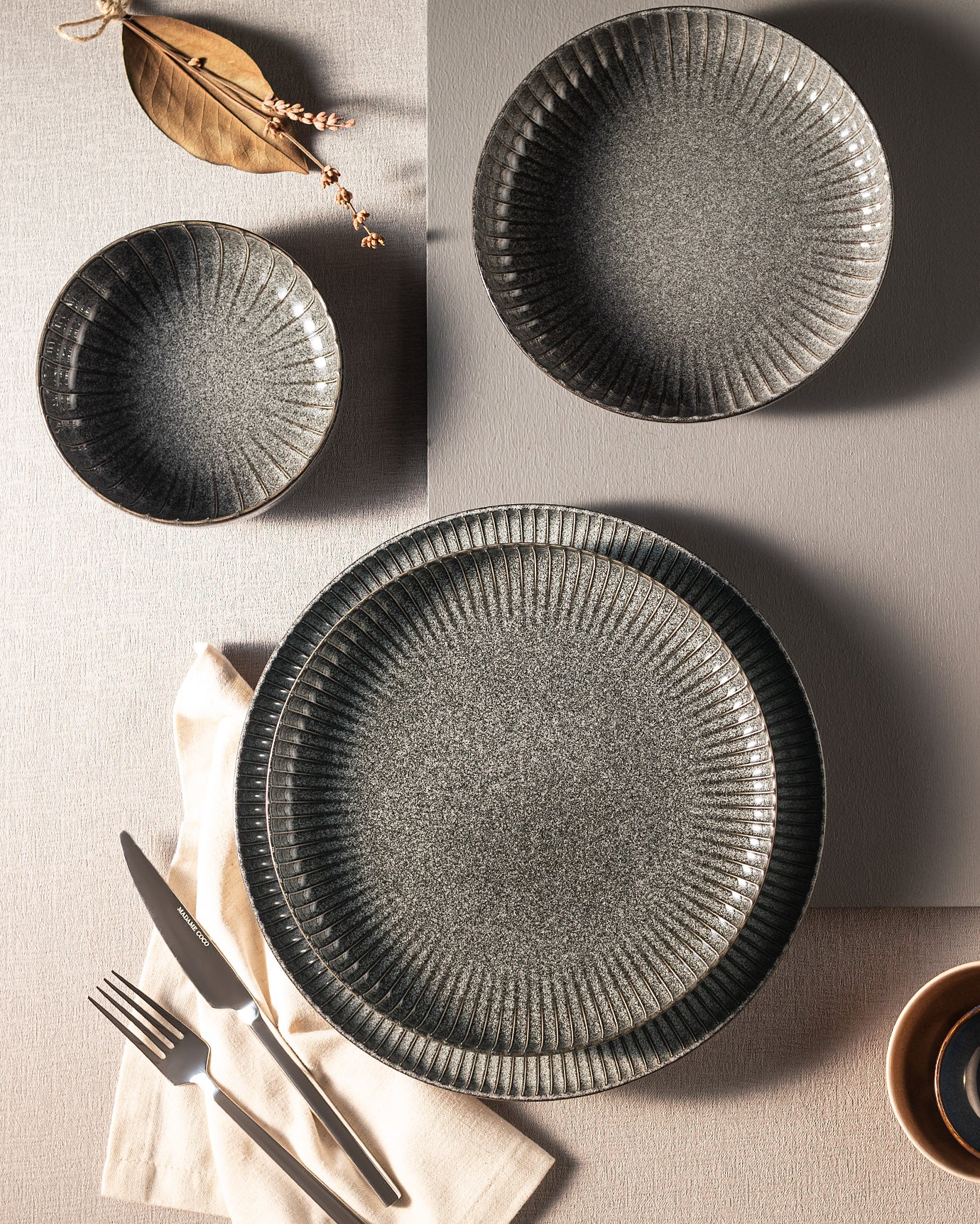 Prendre 24 Piece Dinner Set - Madame Coco JO