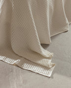 Avril  Ecocell King Size Luxury Pique - Madame Coco JO