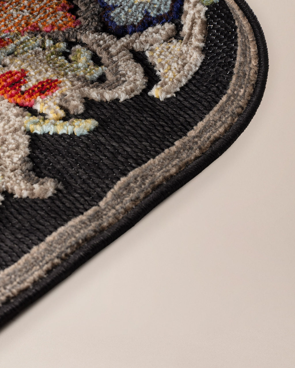 Montclus Oval Carpet - Madame Coco JO