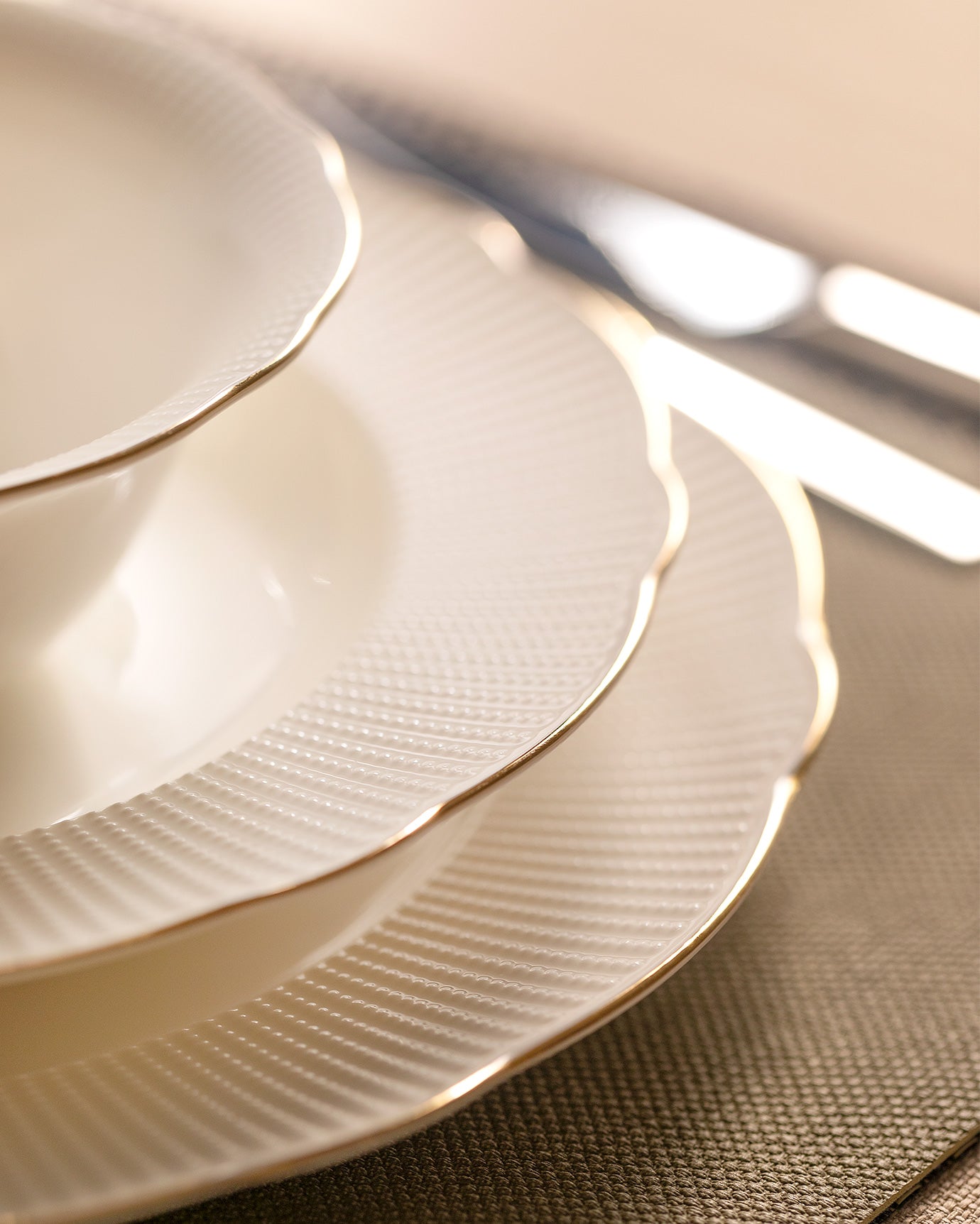Delron Dinner Set  24 Pcs - Madame Coco JO