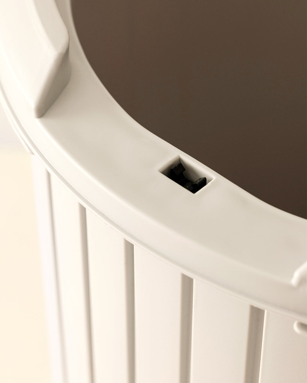 Tapia Trash Can 8lt - Madame Coco JO