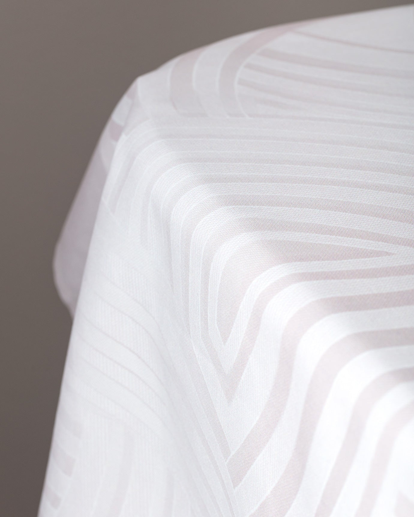 Fragne Table Cloth - Madame Coco JO