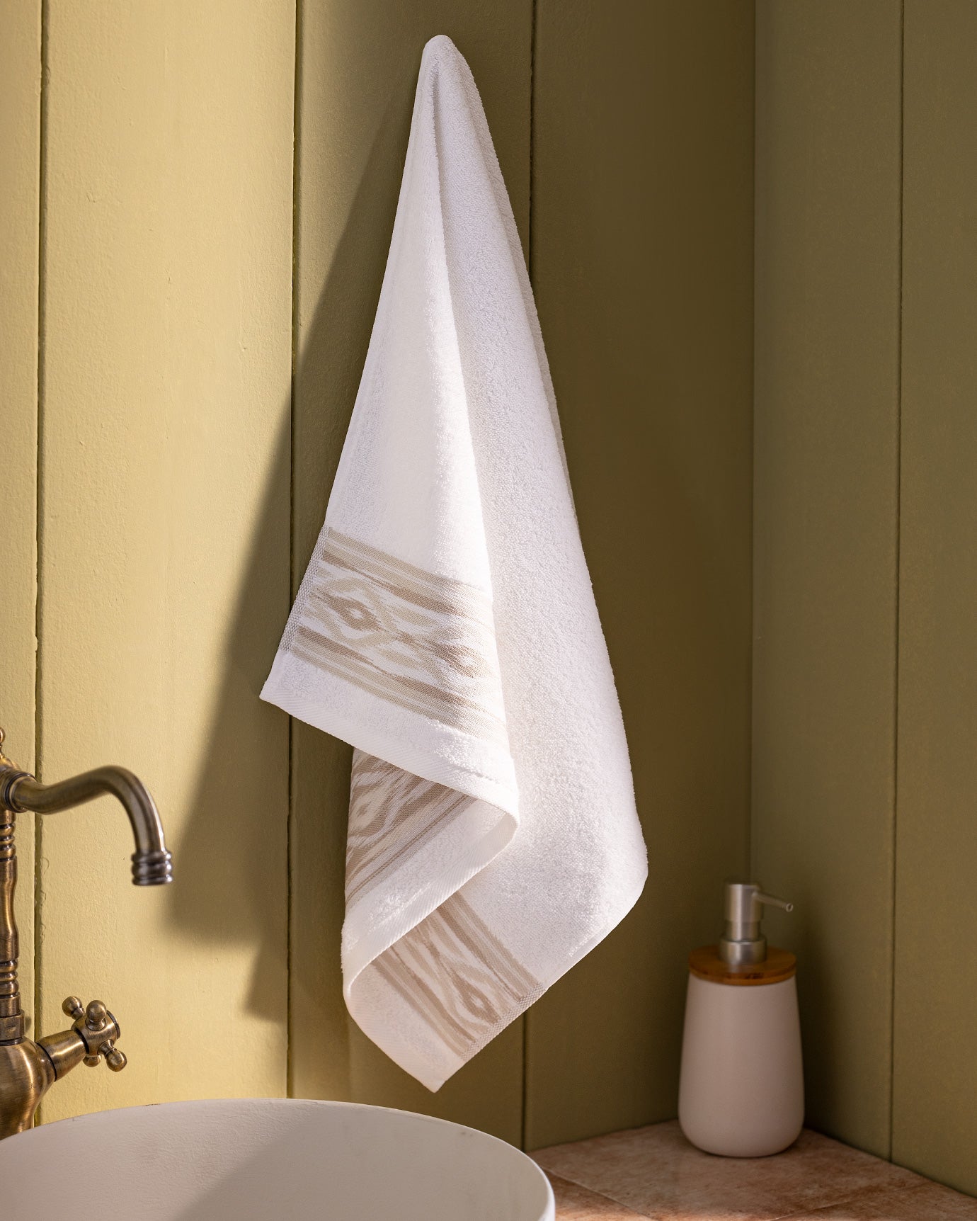 Daine Face Towel - Madame Coco JO