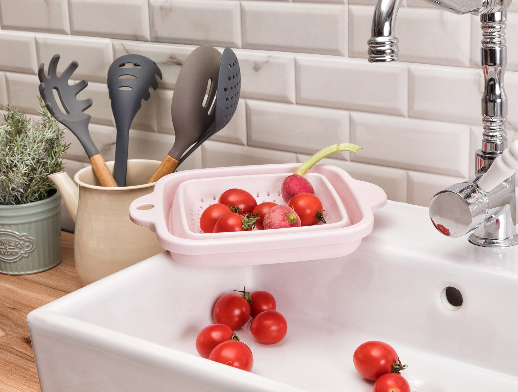 Accordion Square Strainer - Madame Coco JO