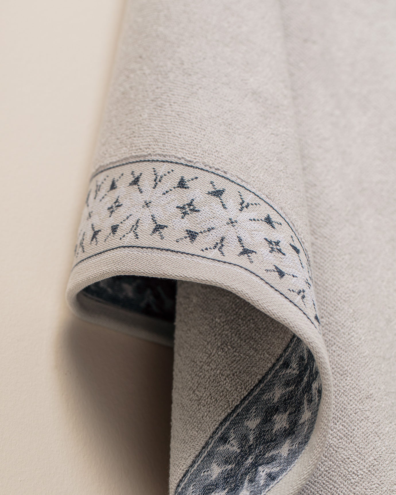 Caresse Bath Towel - Madame Coco JO