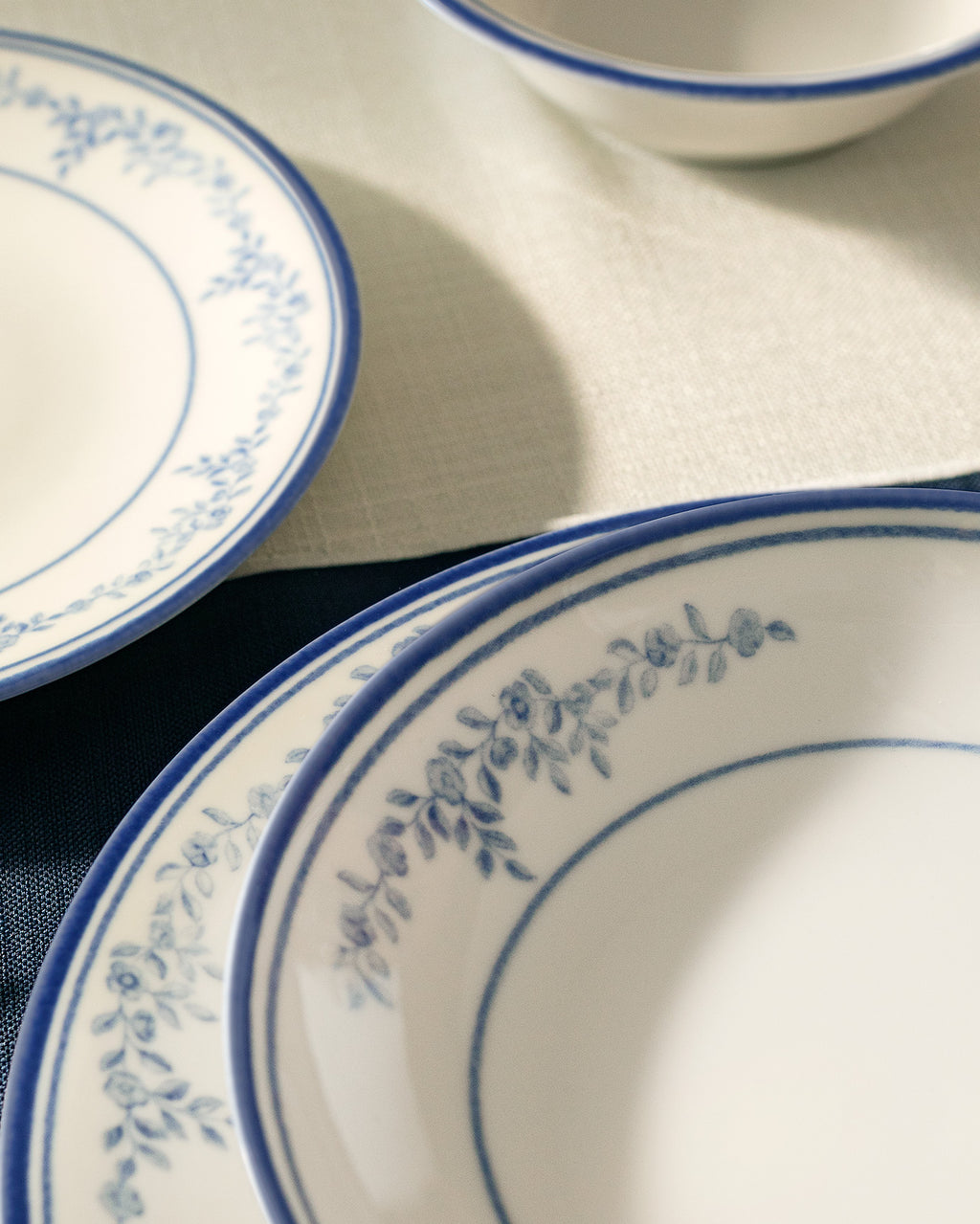 Libero 24 Piece Dinner Set - Madame Coco JO