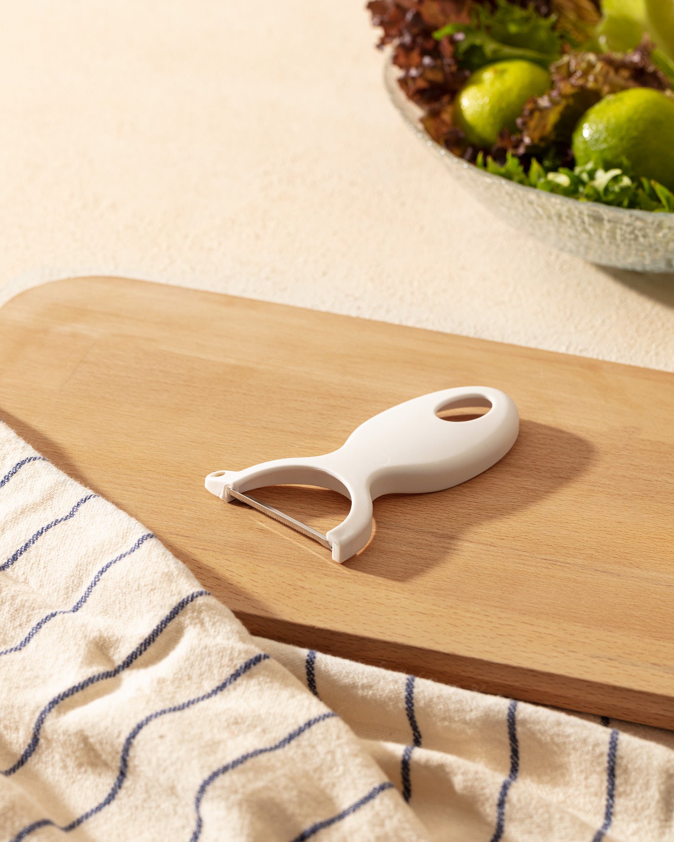 Cardia Wide Vegetable Peeler - Madame Coco JO