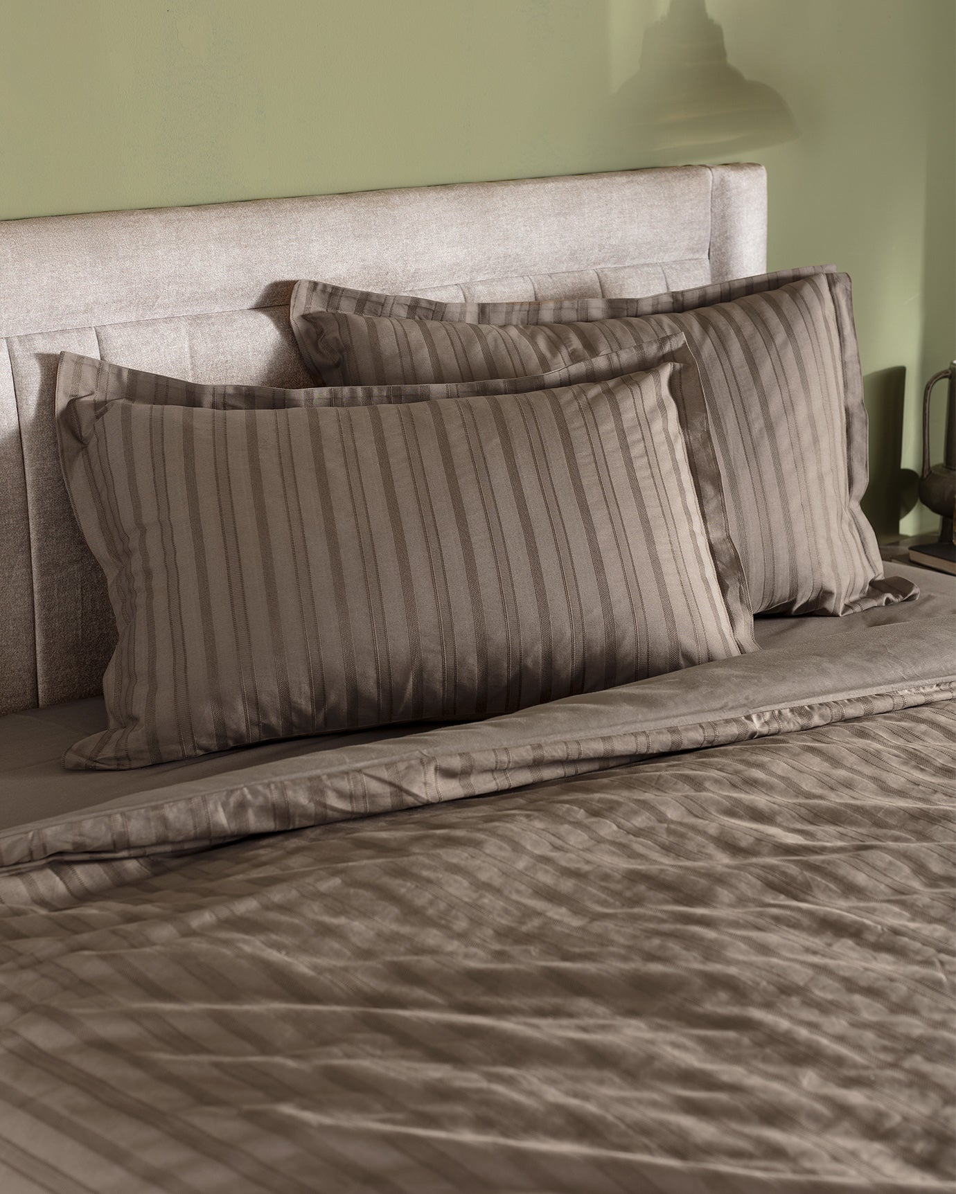 Nicole King Size Dobby Duvet Cover Set - Madame Coco JO