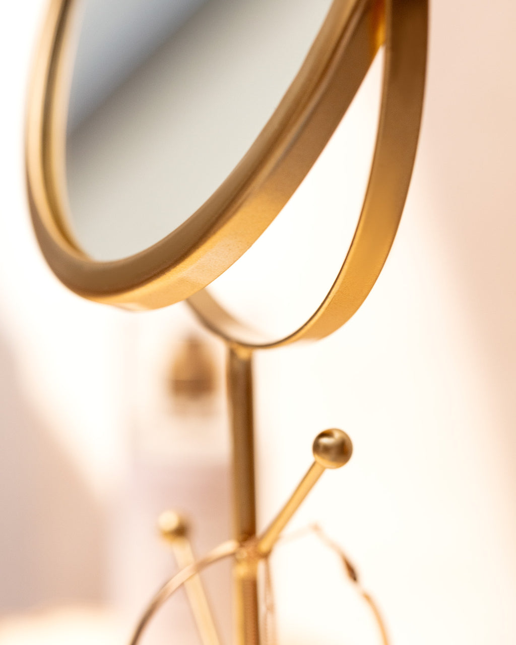 Mukha Jewelery Stand - Madame Coco JO