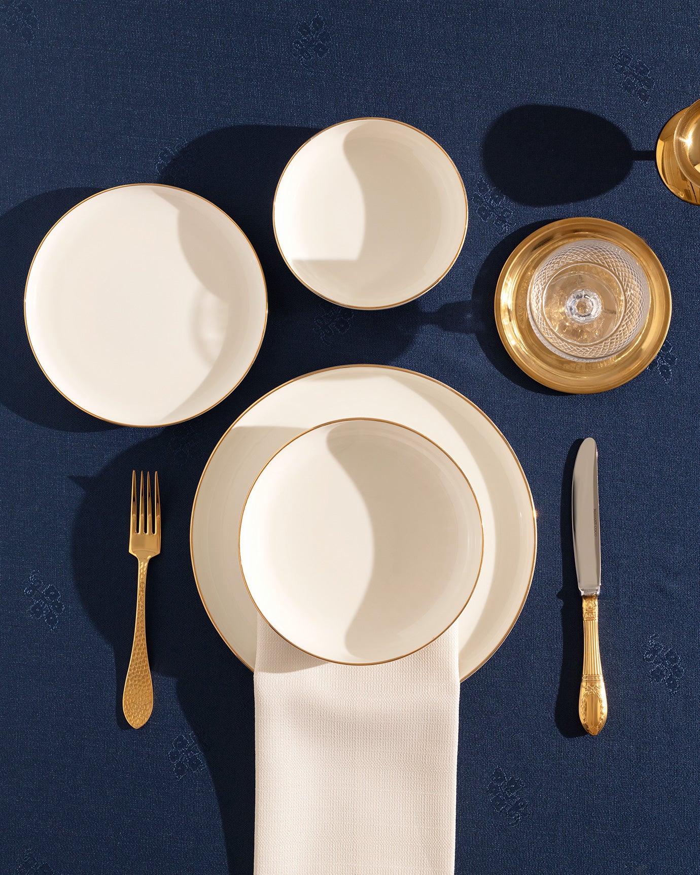 Madelyn Dinner Set 24 Pcs - Madame Coco JO