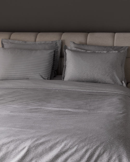 Andre King Size Duvet Cover Set - Jacquard Satin - Madame Coco JO