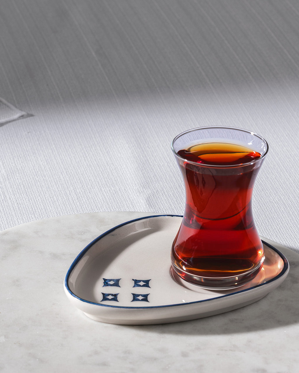 Vie Rouge Bourges 4-piece Tea Set - Madame Coco JO