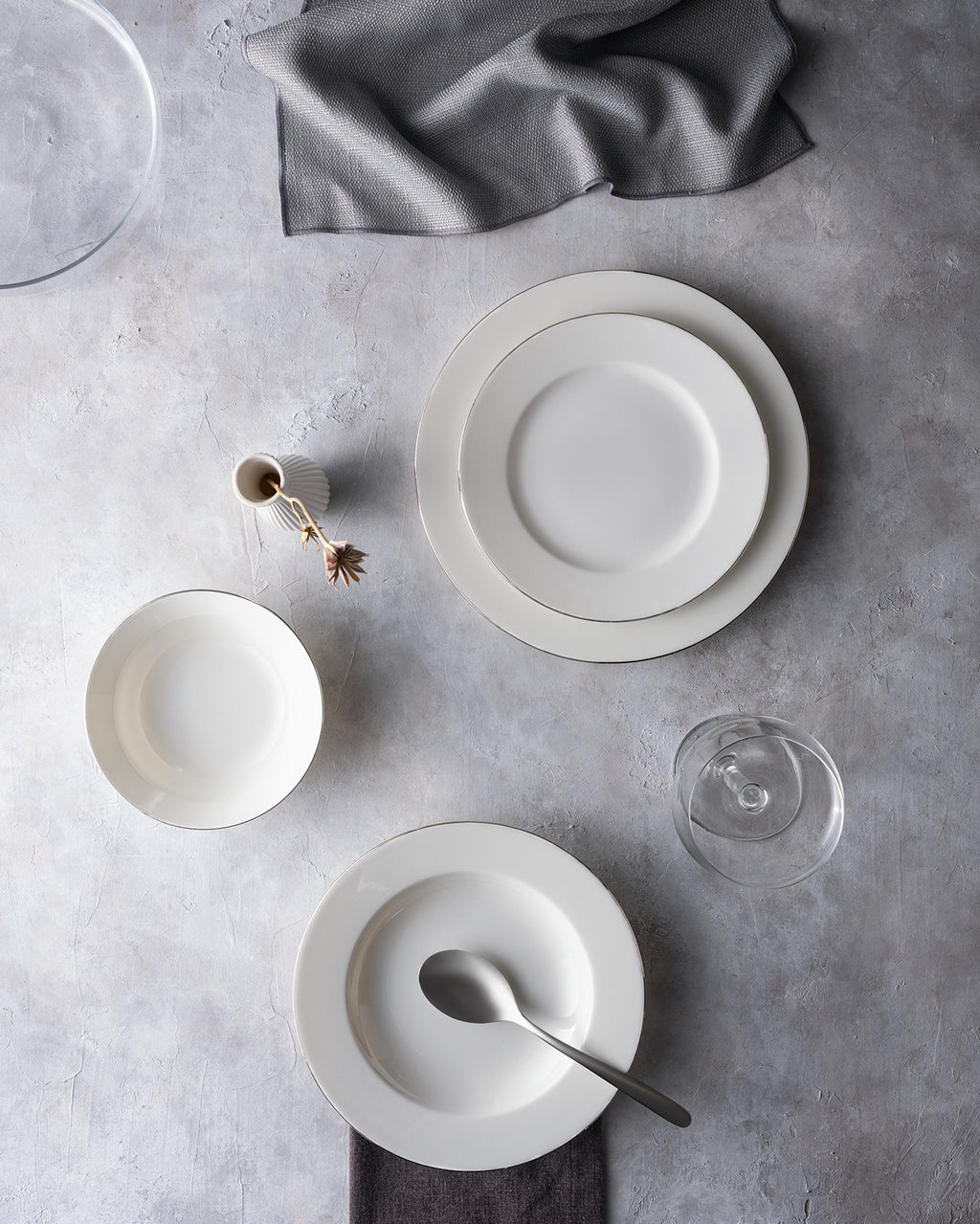 Galena 24 Piece Dinner Set Gold/platinum - Madame Coco JO