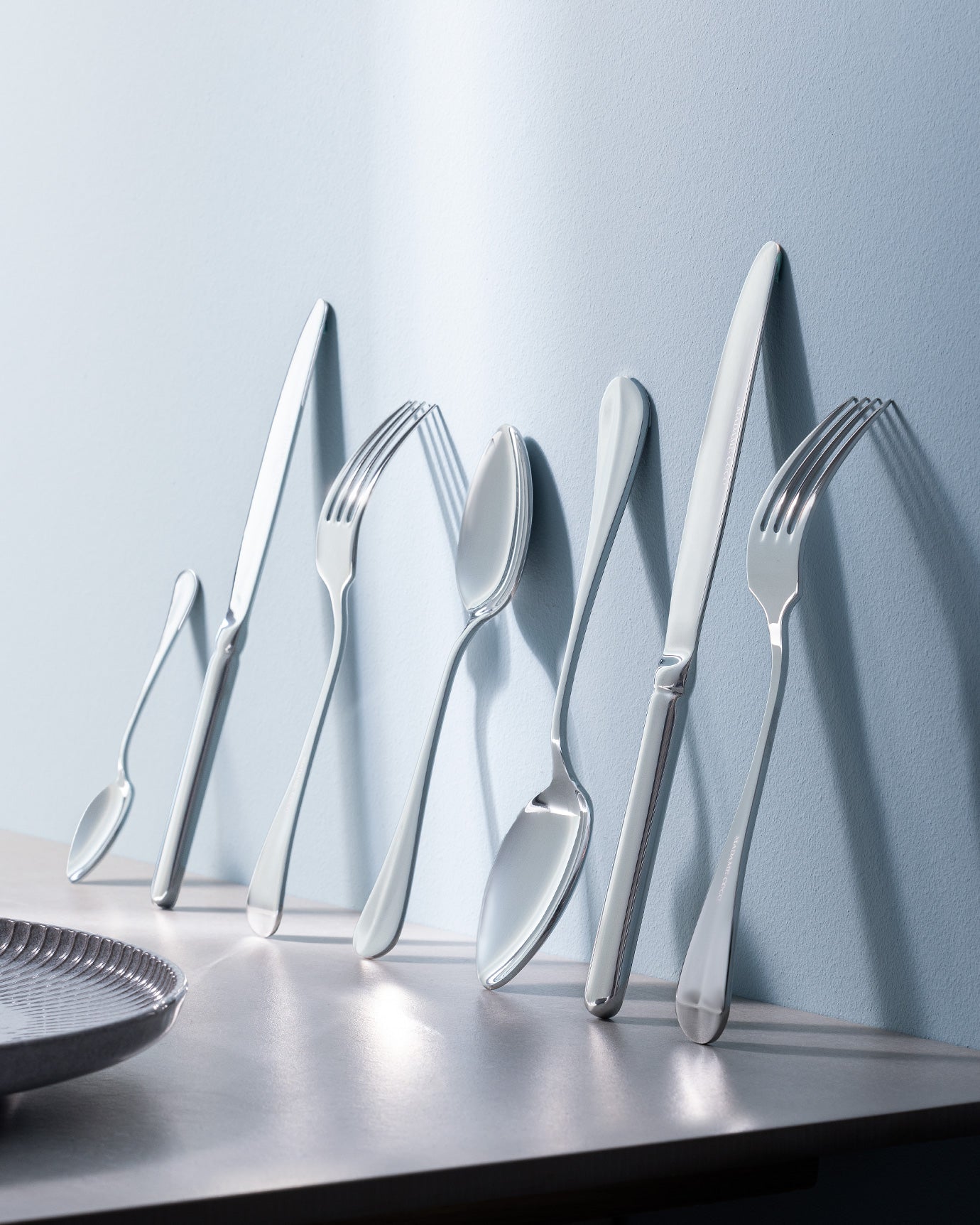 Fleur De Lys 84 Pcs Cutlery Set - Madame Coco JO