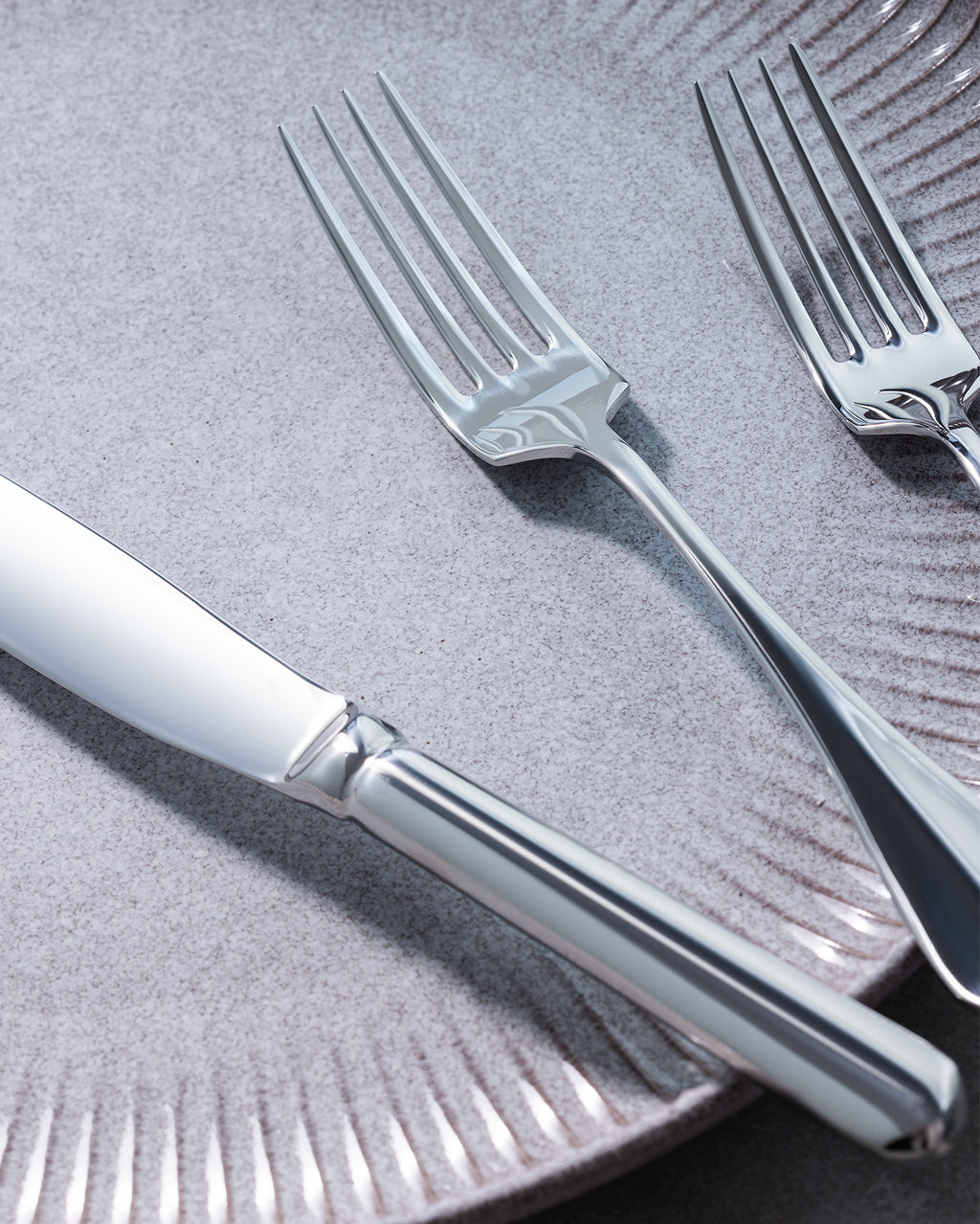 Fleur De Lys  42 Pcs Cutlery Set - Madame Coco JO