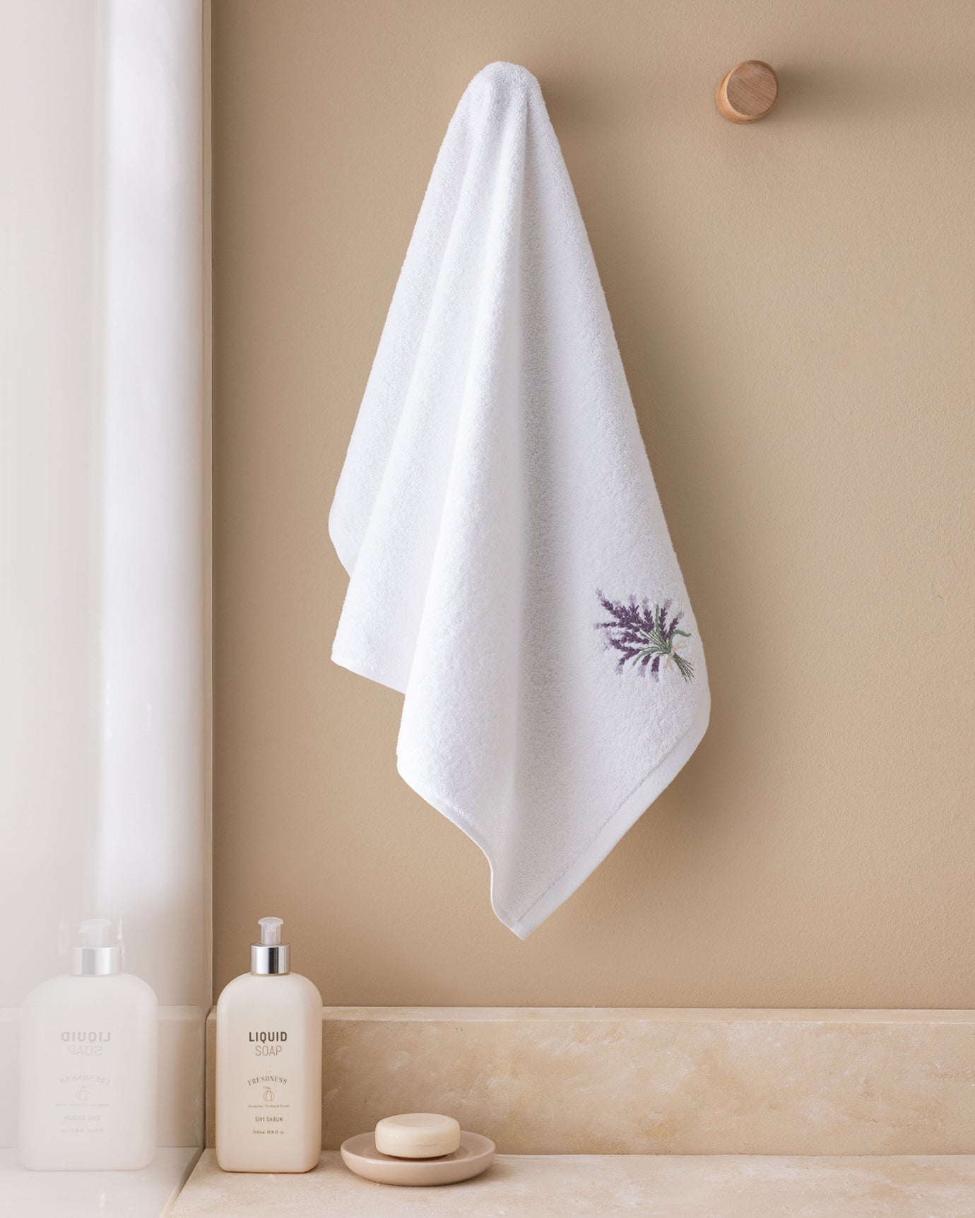 Delor Embroidered Face Towel - Madame Coco JO