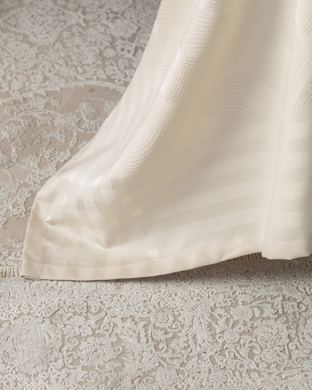 Mayenne Table Cloth - Madame Coco JO