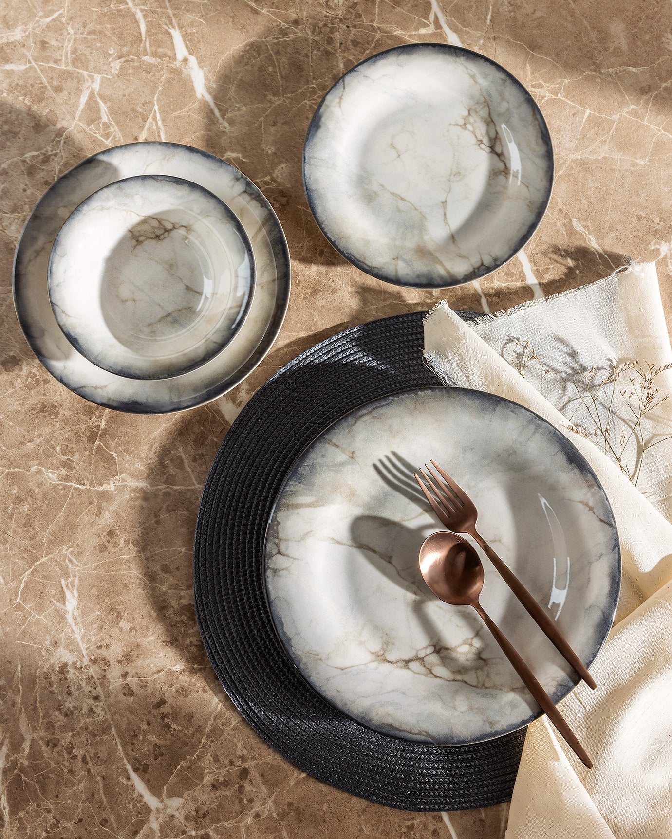 Eliza 24 Piece Dinner Set - Madame Coco JO