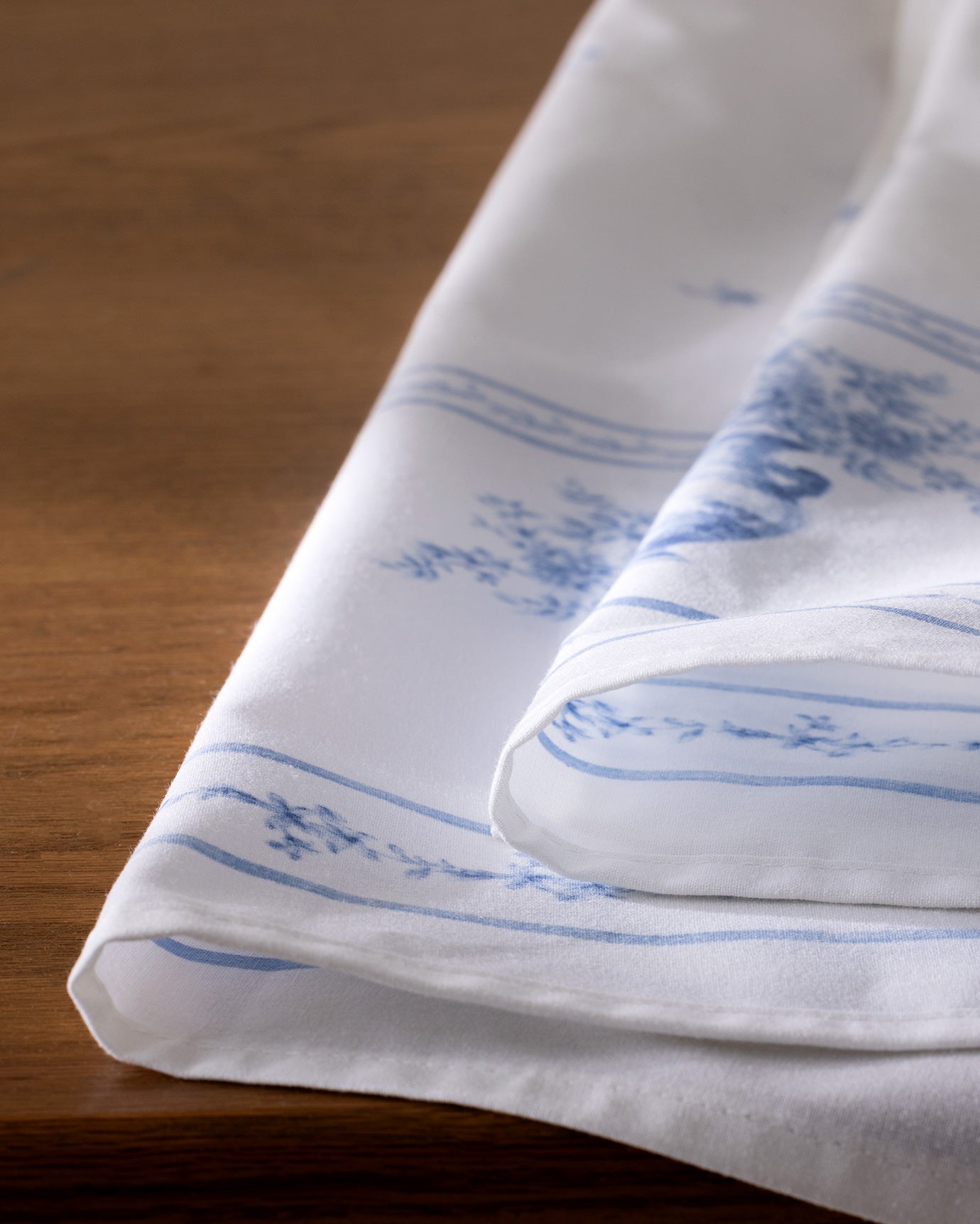 Carel Tablecloth - Madame Coco JO