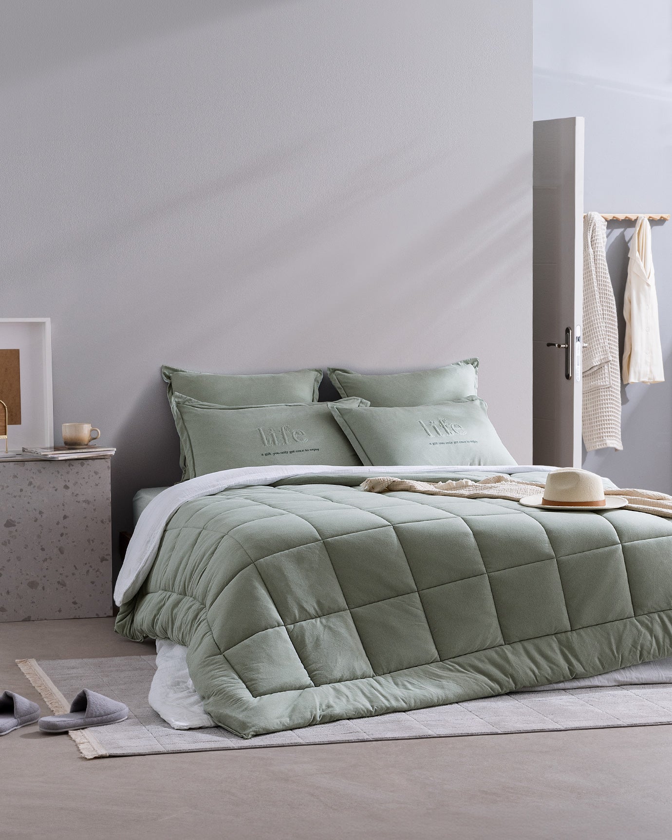 Cassis Cotton Comforter Set - Madame Coco JO