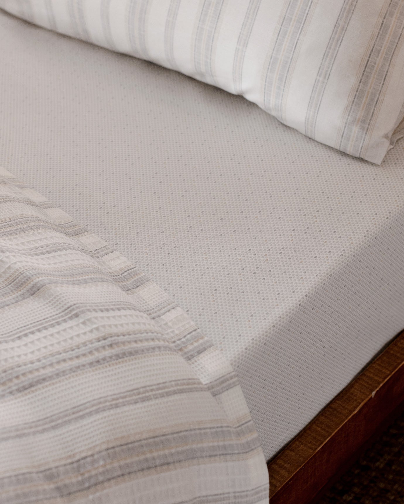 Avery  Ecocell Printed Single Size Pique Set - Madame Coco JO