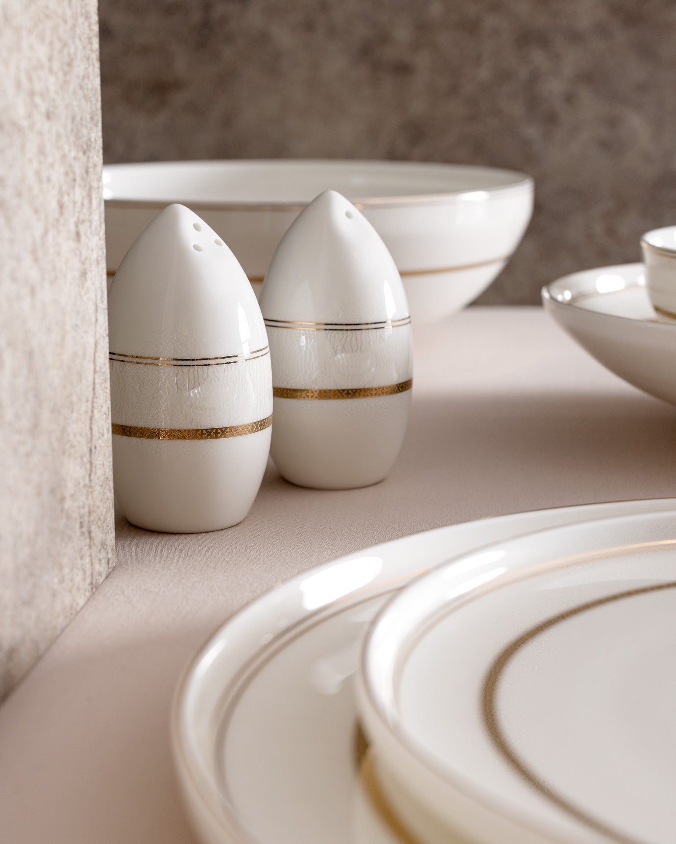 Davin 56 Piece Dinner Set - Madame Coco JO