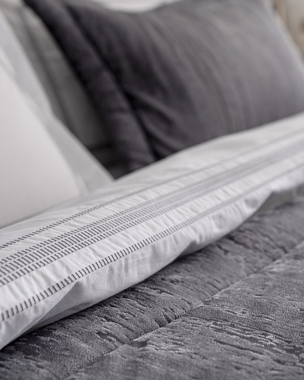 Antoinette 8 Piece Wedding Set - Madame Coco JO