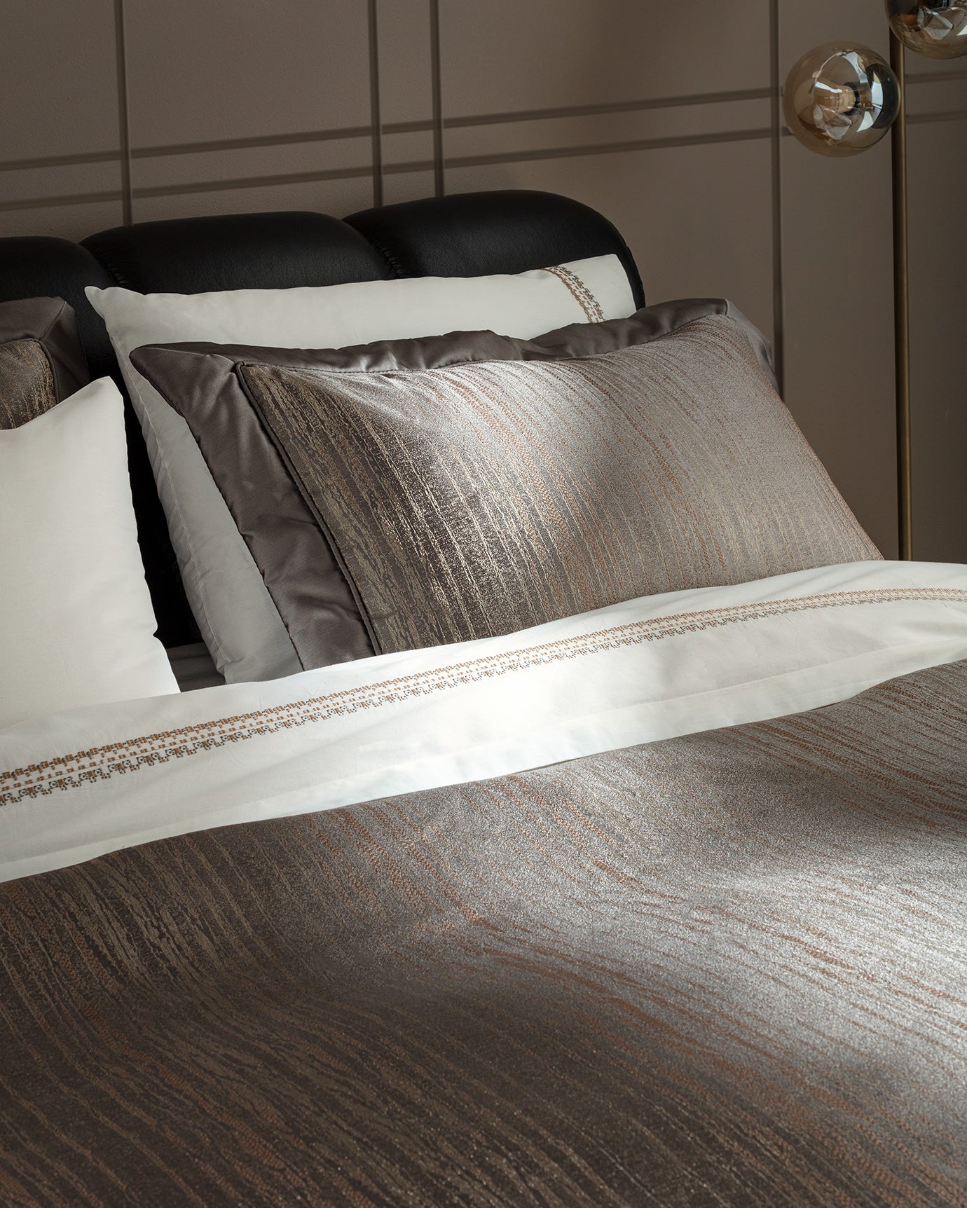 Notre Wedding Set - Madame Coco JO