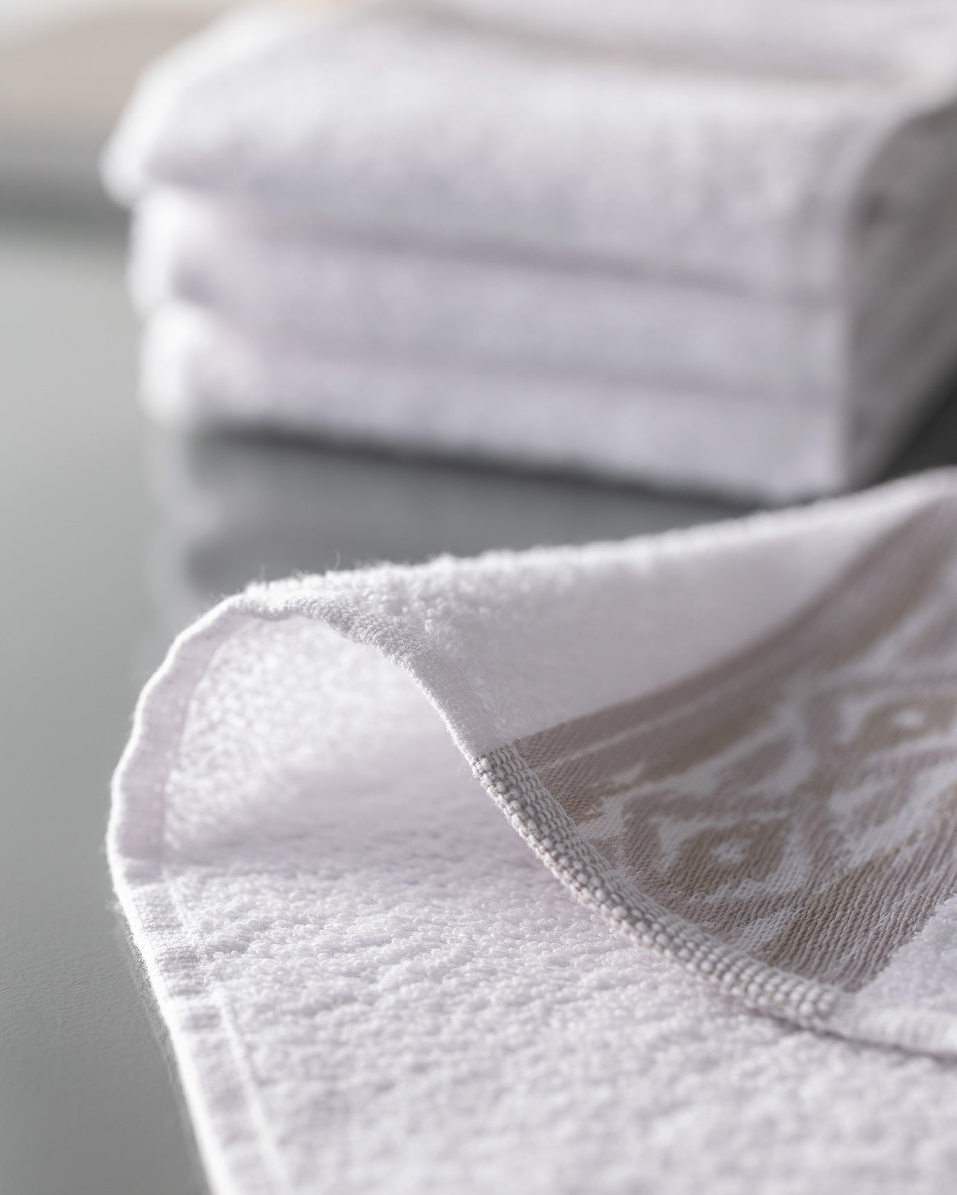 Daine 4 Pack Hand Towel - Madame Coco JO