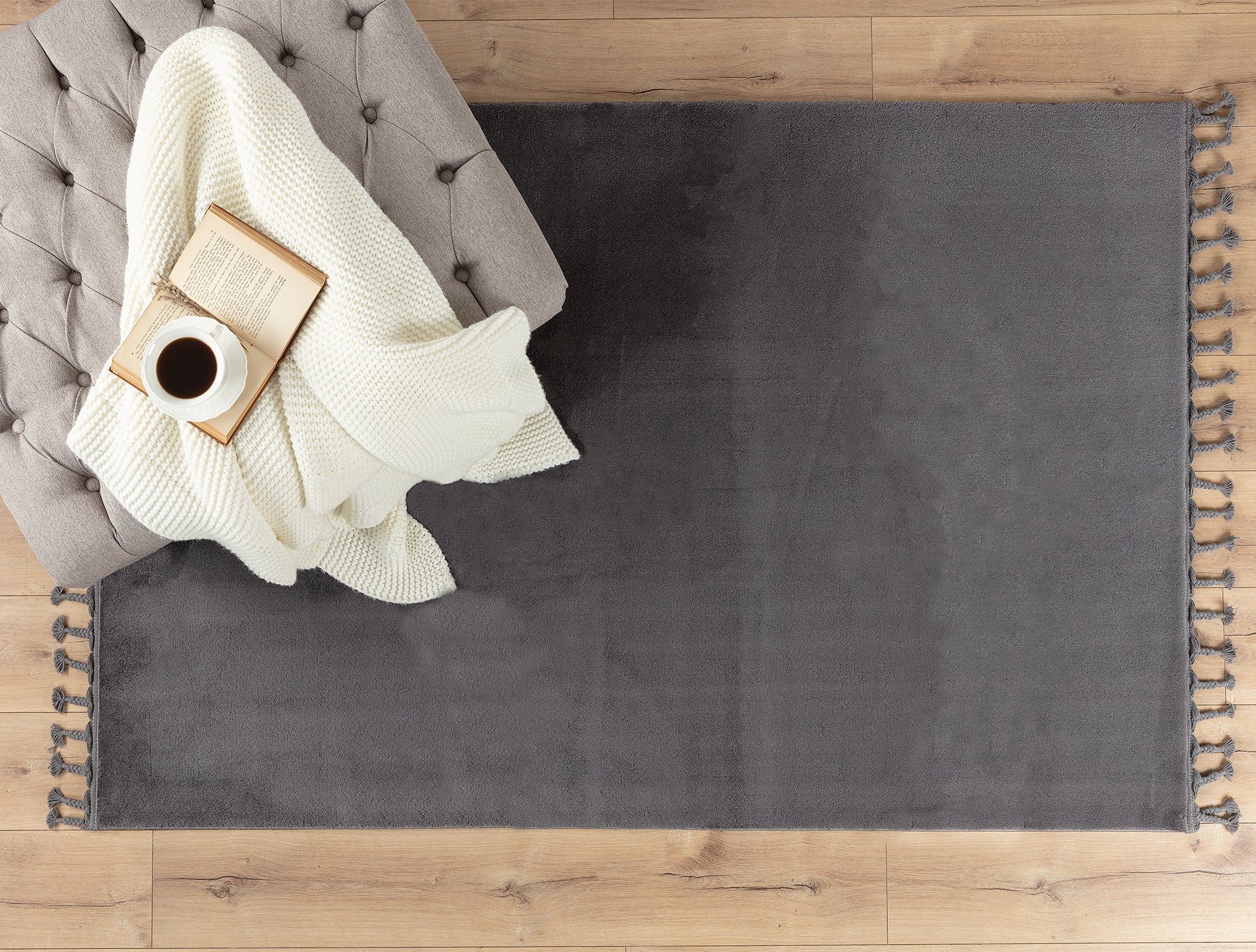 Carol Fringe Carpet - Madame Coco JO