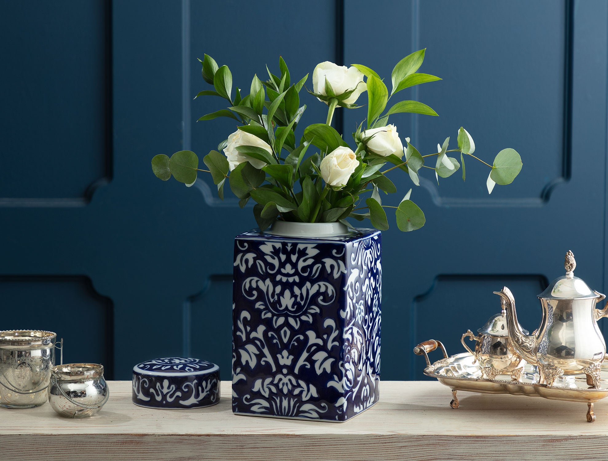 Poitiers Decorative Object - Madame Coco JO