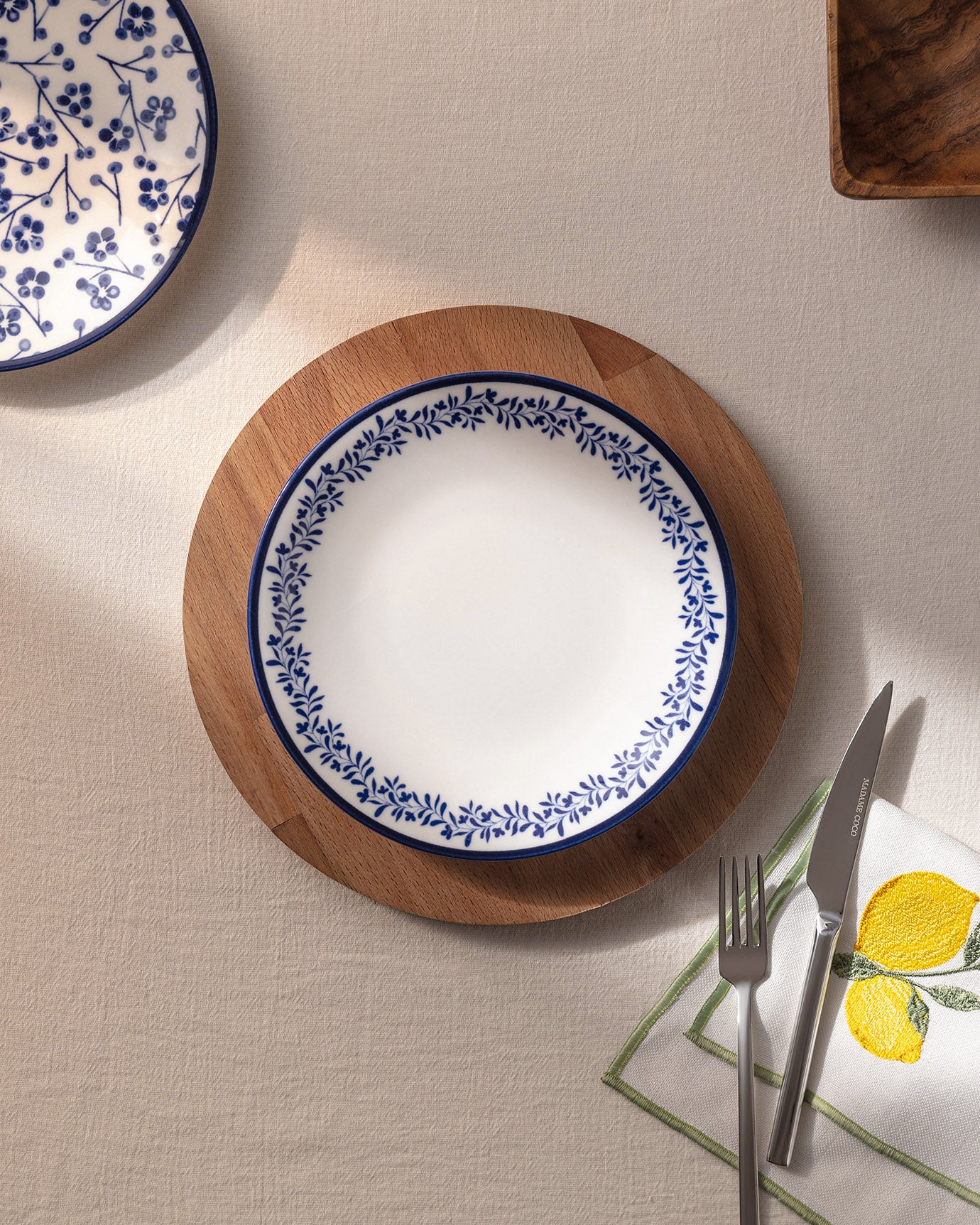 Rêve Bleu Couronne Dessert Plate 19 Cm - Madame Coco JO