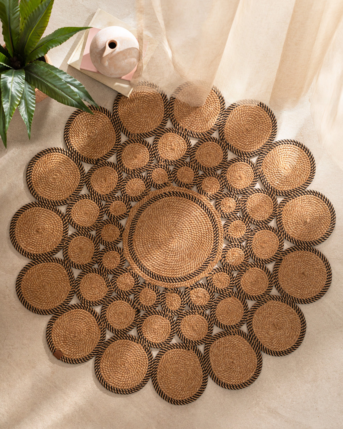 Alsace Round Pinned Rug - Madame Coco JO