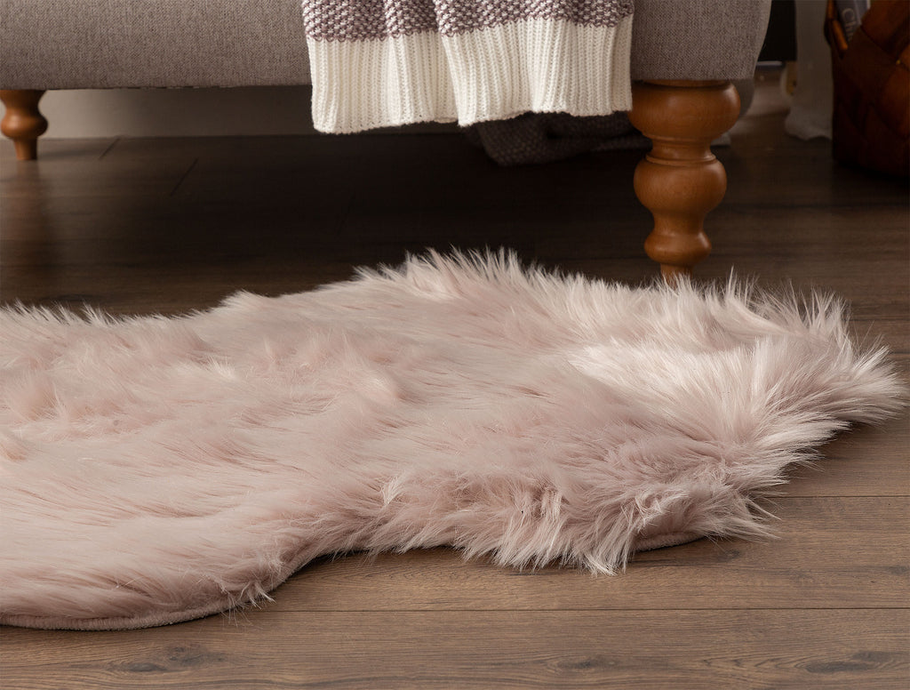 Leila Sheep Plush Rug - Madame Coco JO