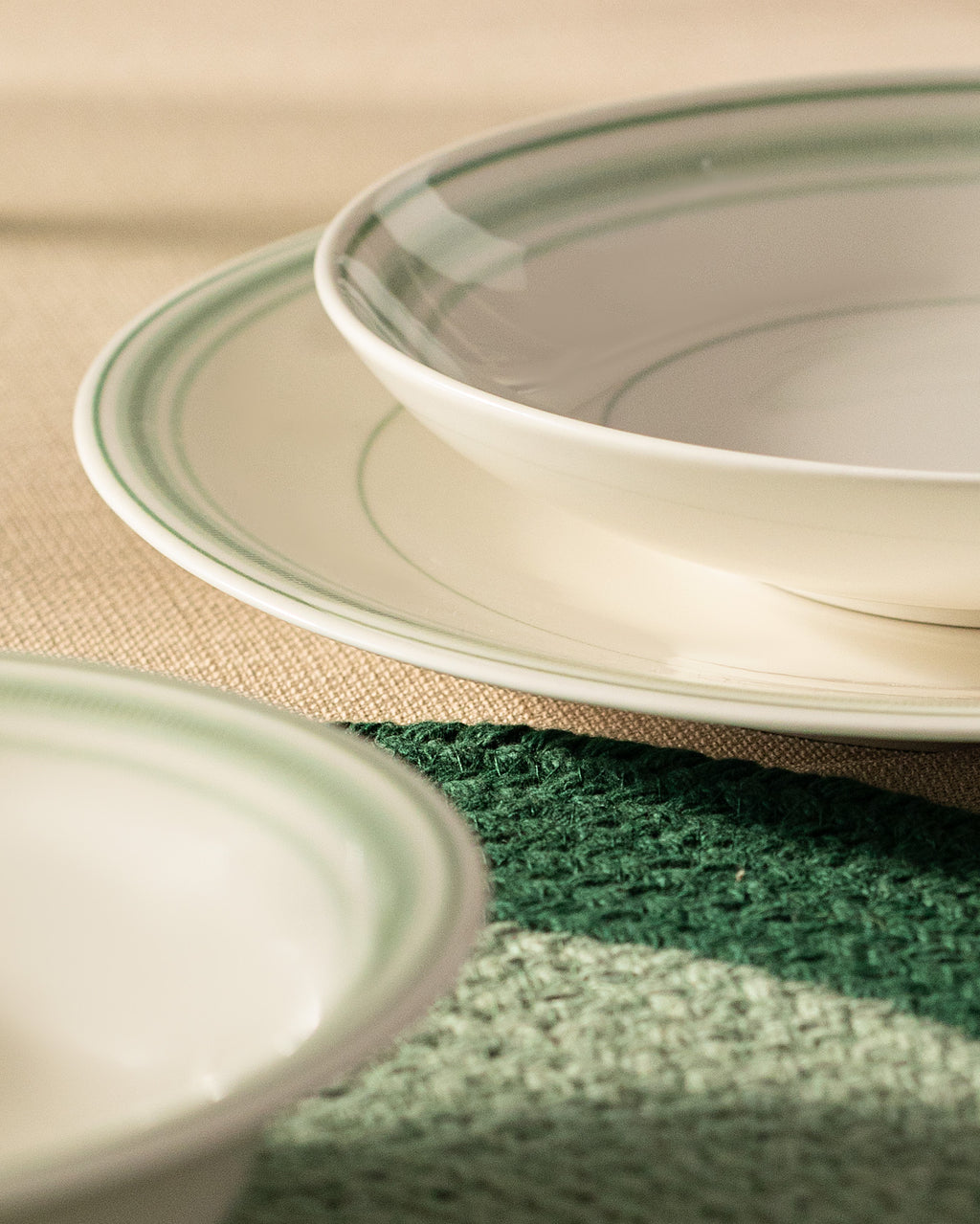 Moulin 24 Piece Dinner Set - Madame Coco JO