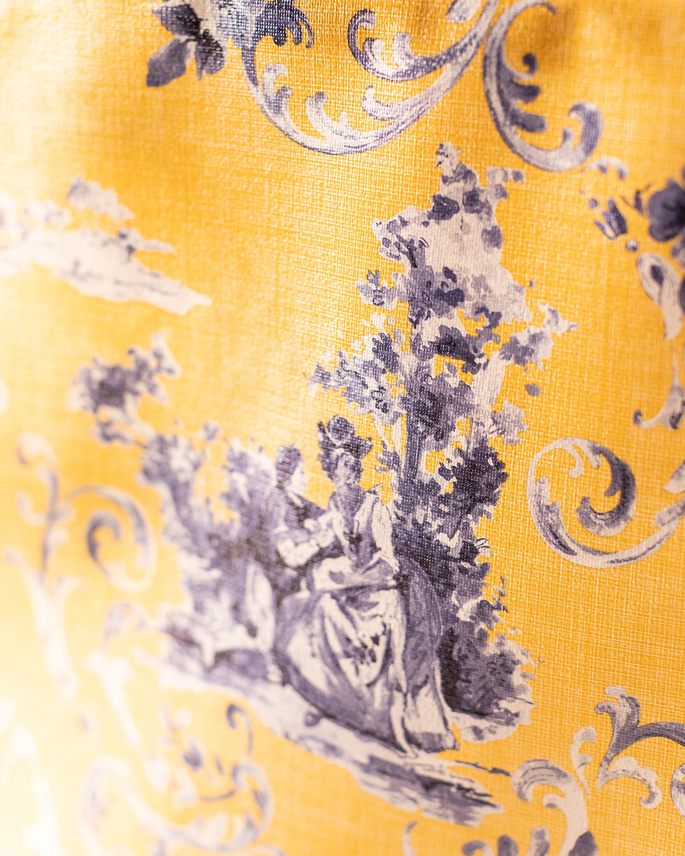 Nora Pvc Table Cloth - Madame Coco JO