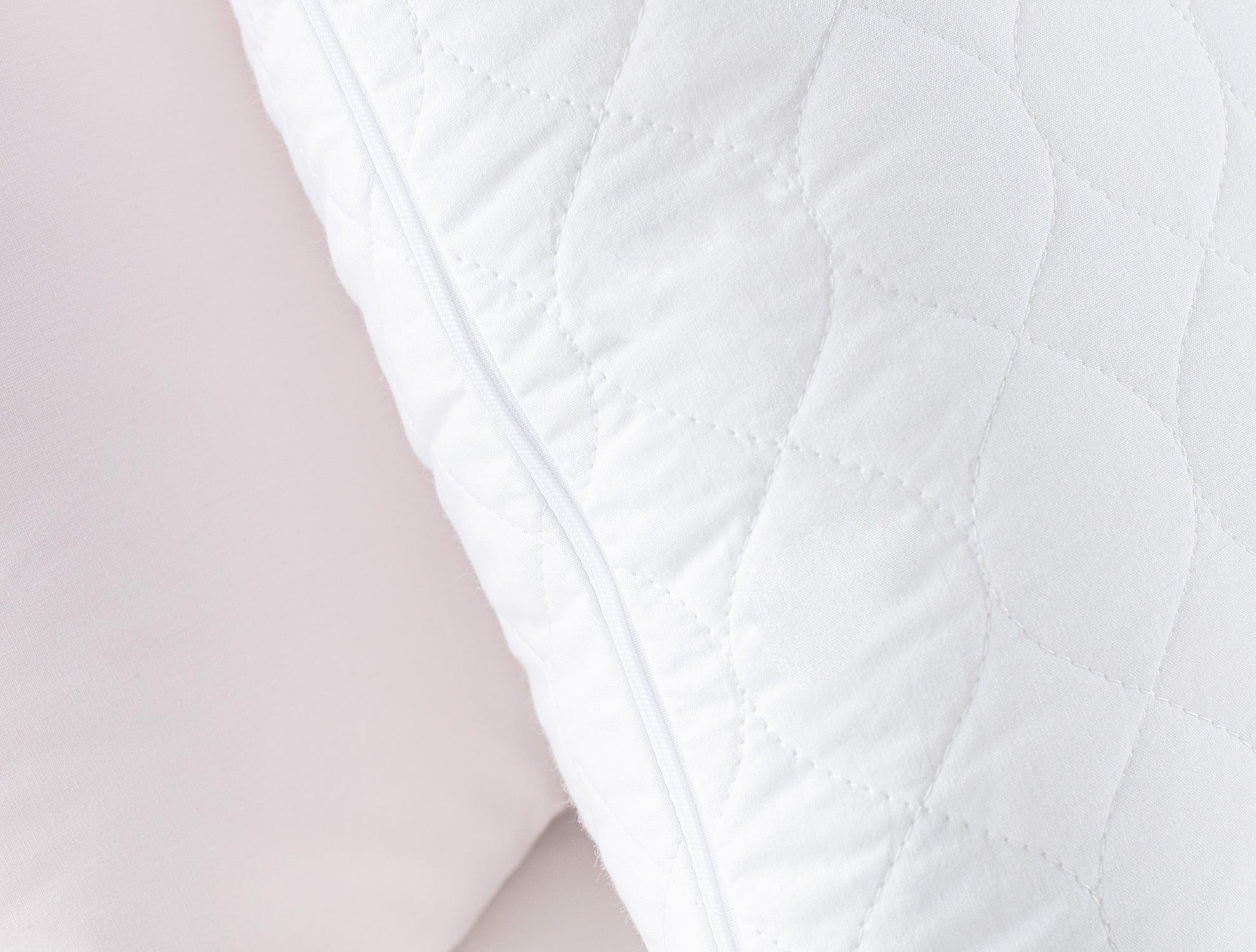 Crispy Cotton Quilted Pillow Protector - Madame Coco JO